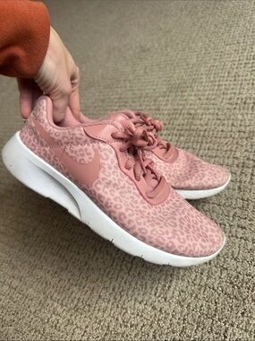 Nike Dusty Pink Leopard-Print Running Sneakers!